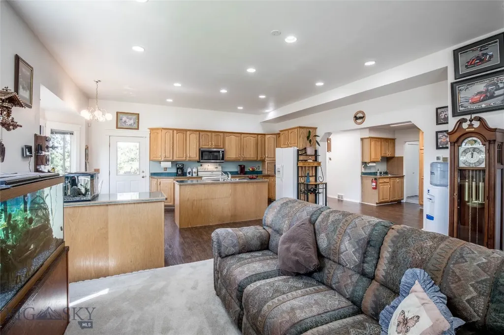204 Boundary Street Sheridan MT 59749