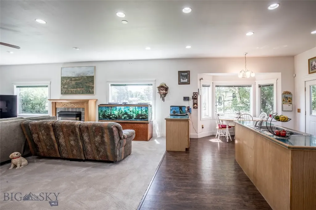 204 Boundary Street Sheridan MT 59749