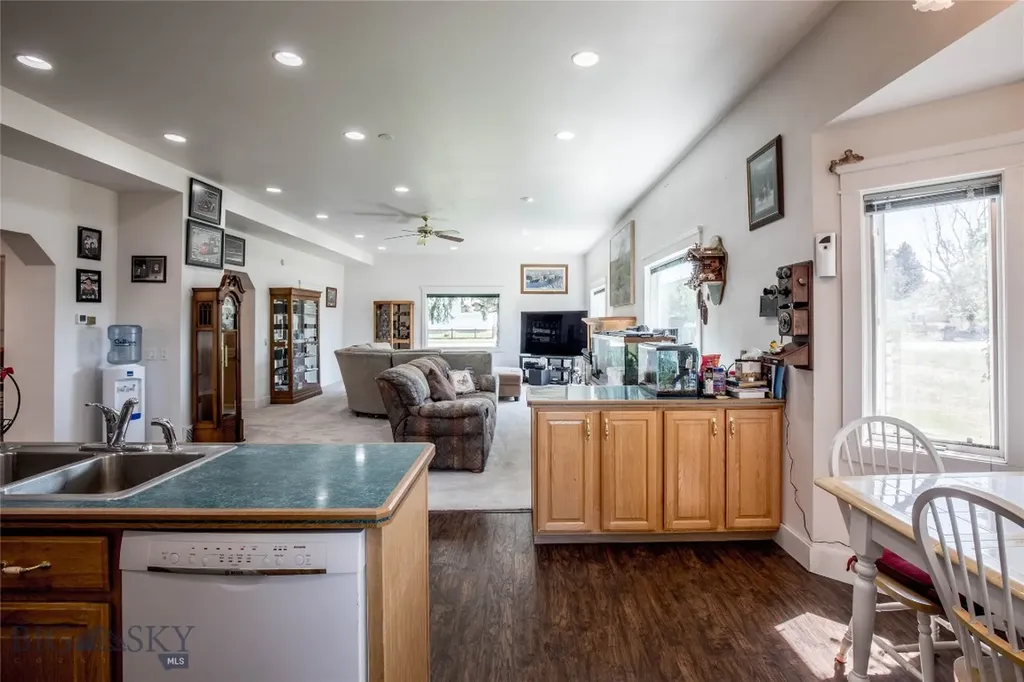 204 Boundary Street Sheridan MT 59749