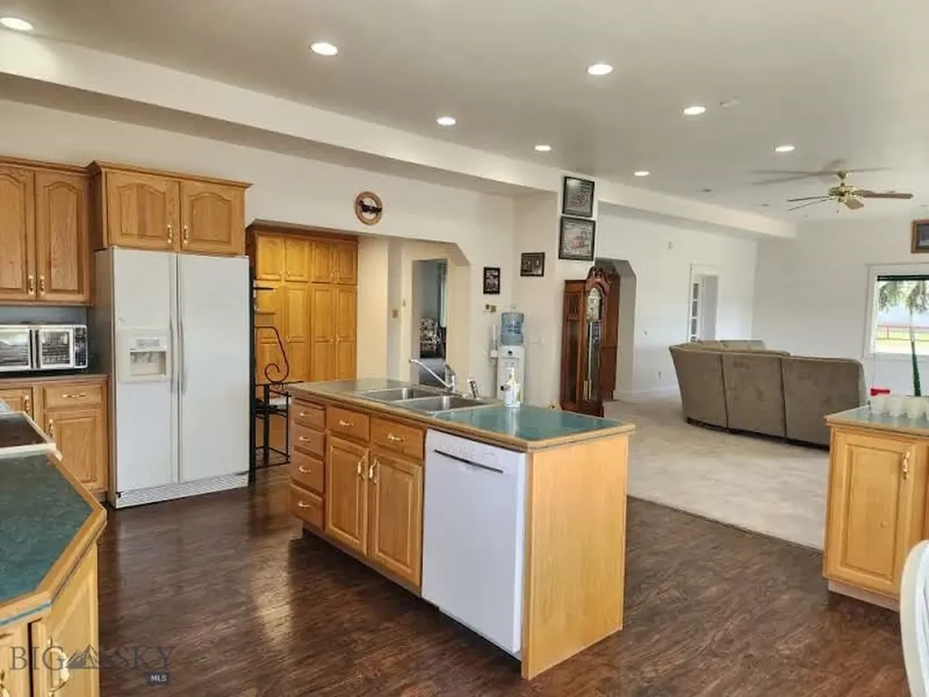 204 Boundary Street Sheridan MT 59749