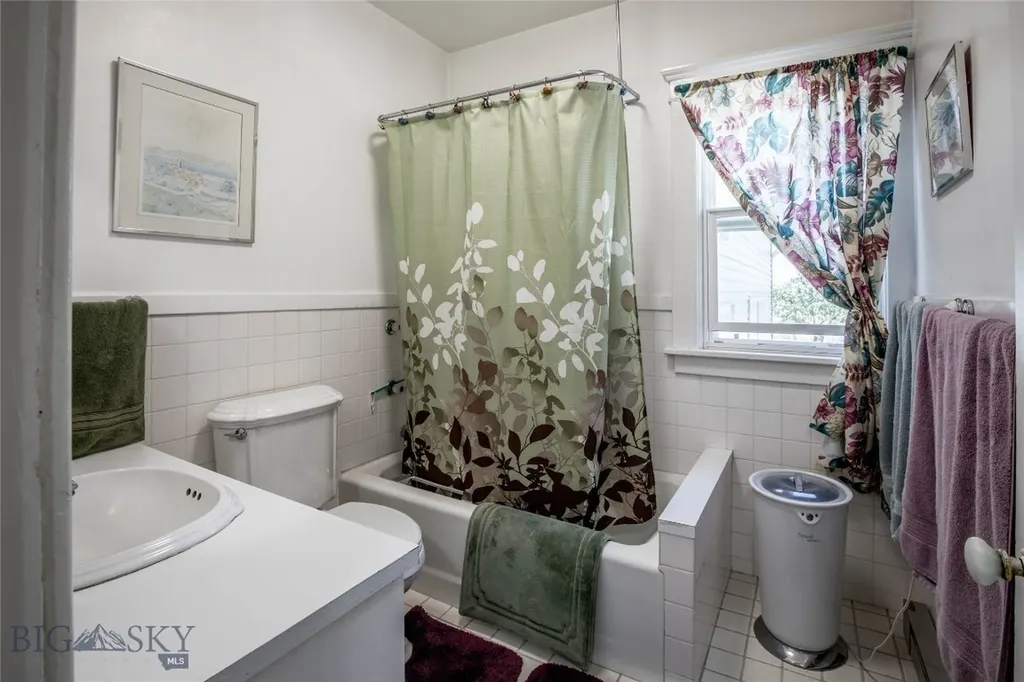 204 Boundary Street Sheridan MT 59749