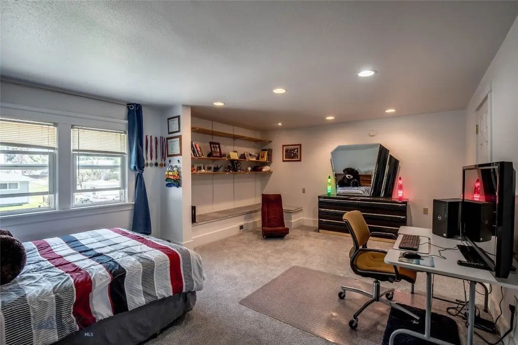 204 Boundary Street Sheridan MT 59749
