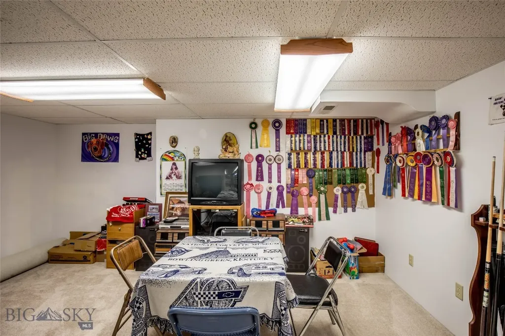 204 Boundary Street Sheridan MT 59749