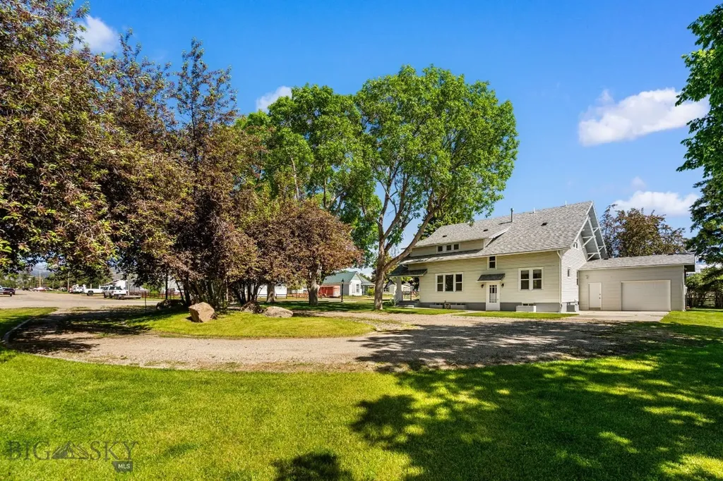 204 Boundary Street Sheridan MT 59749