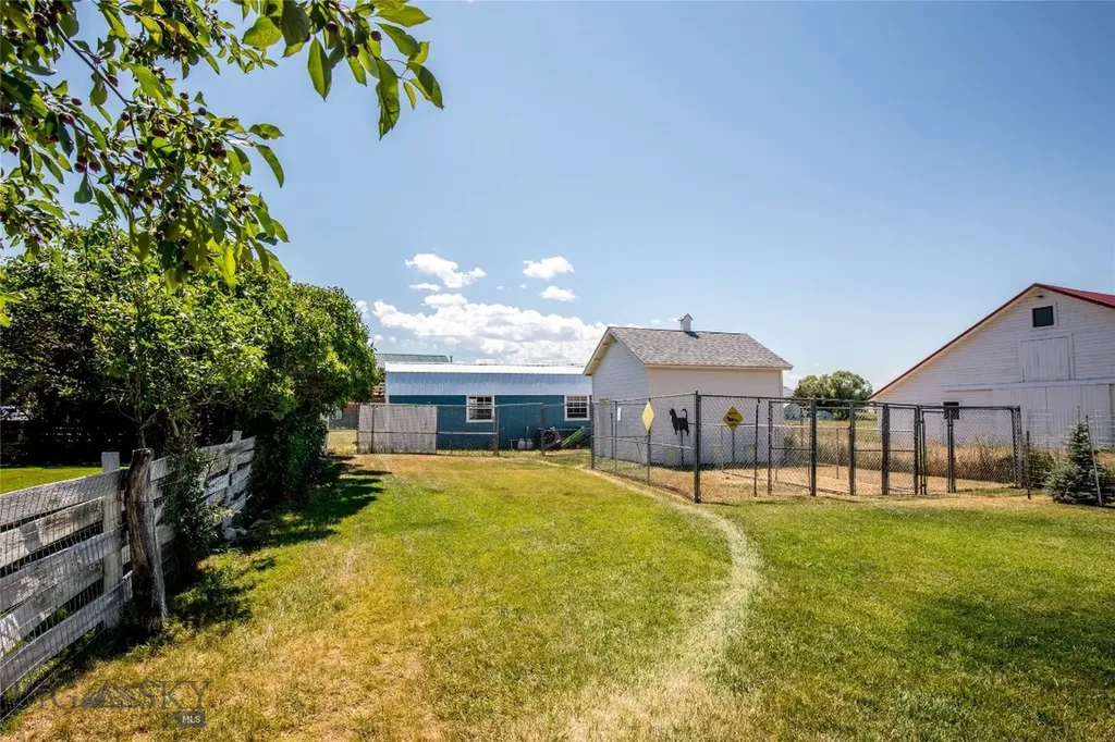 204 Boundary Street Sheridan MT 59749