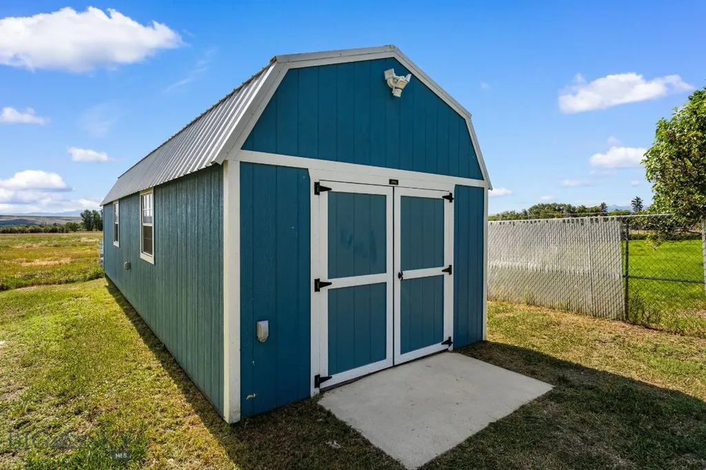 204 Boundary Street Sheridan MT 59749