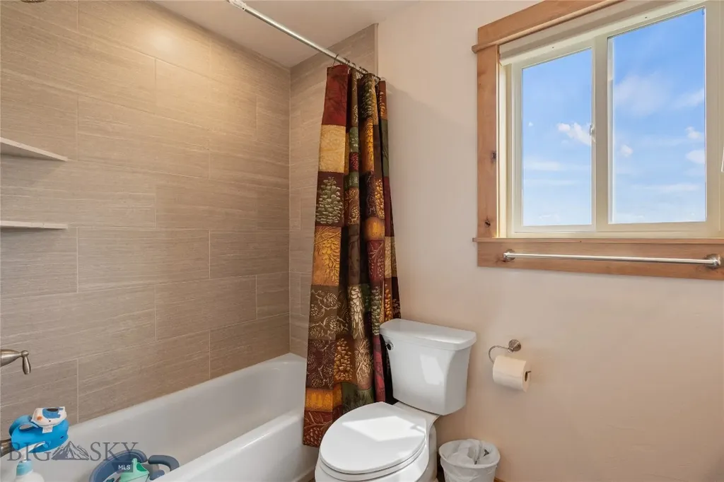 15 Sky View Ennis MT 59729