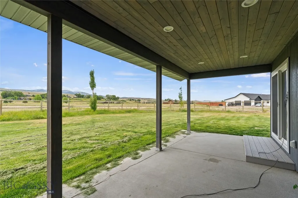 15 Sky View Ennis MT 59729