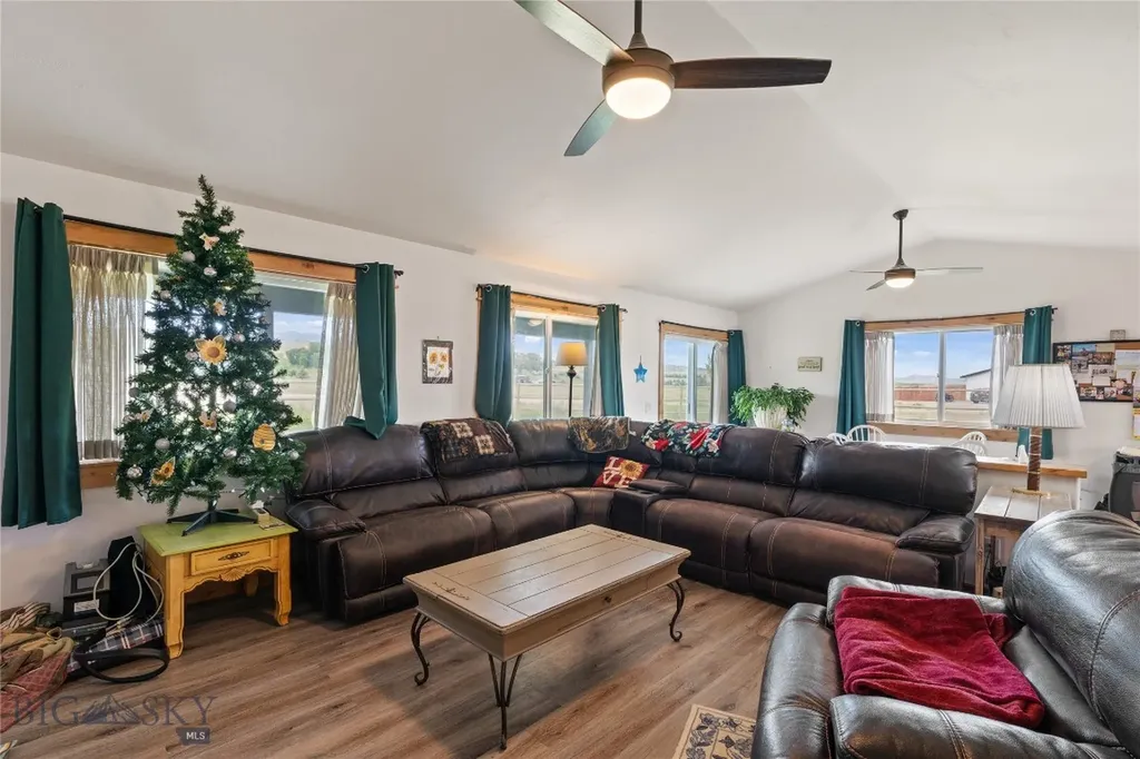 15 Sky View Ennis MT 59729