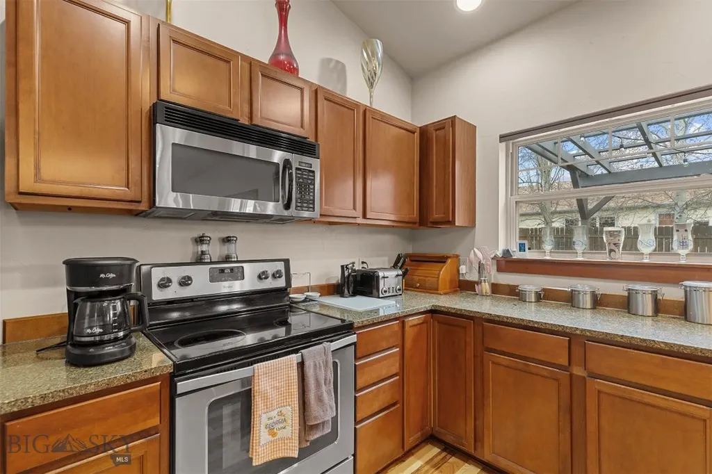 325 Cedar Wood Circle Bozeman MT 59718
