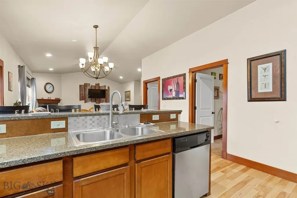 325 Cedar Wood Circle Bozeman MT 59718