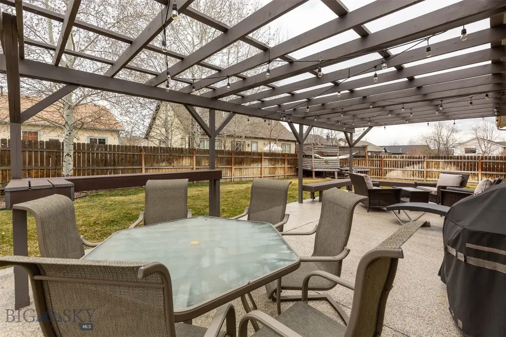 325 Cedar Wood Circle Bozeman MT 59718