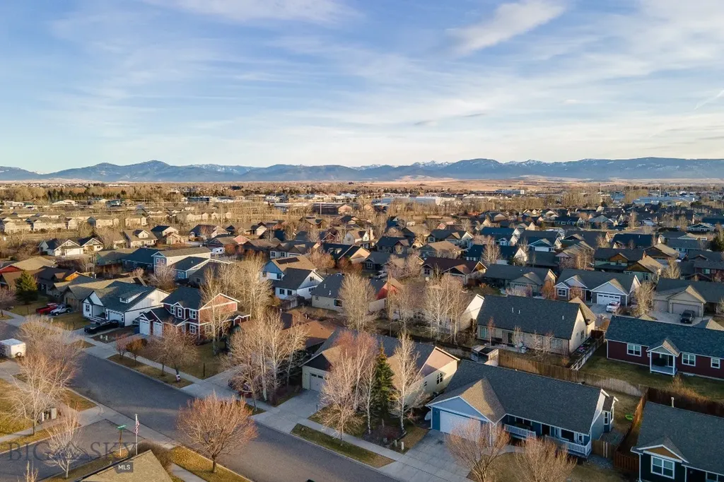 325 Cedar Wood Circle Bozeman MT 59718