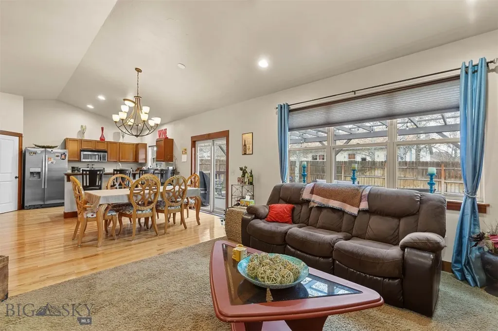 325 Cedar Wood Circle Bozeman MT 59718