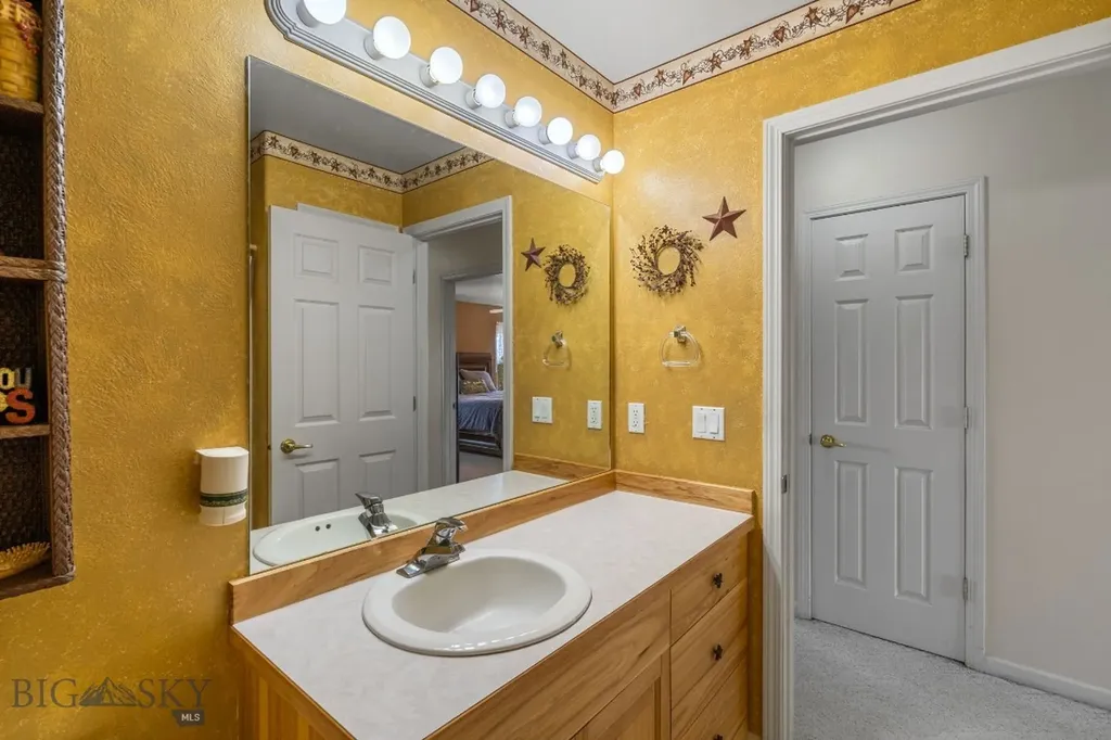 7055 Skylark Drive Manhattan MT 59741