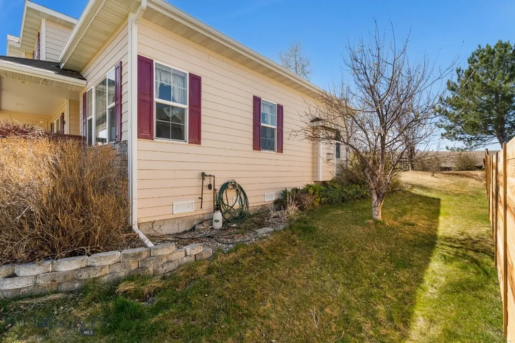 7055 Skylark Drive Manhattan MT 59741