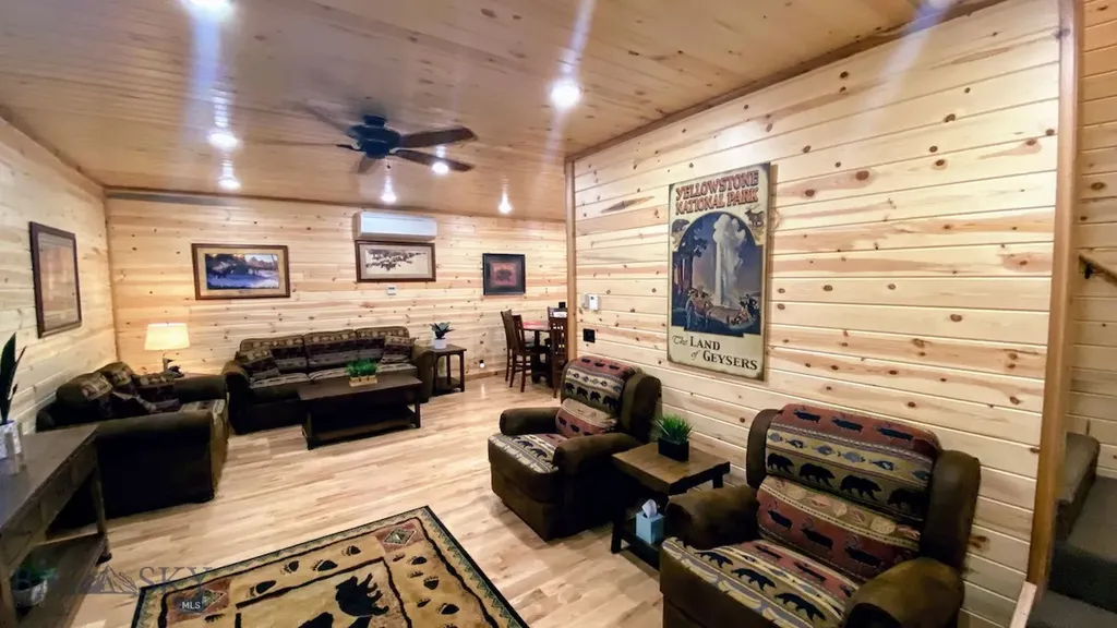 19 N Iris West Yellowstone MT 59758