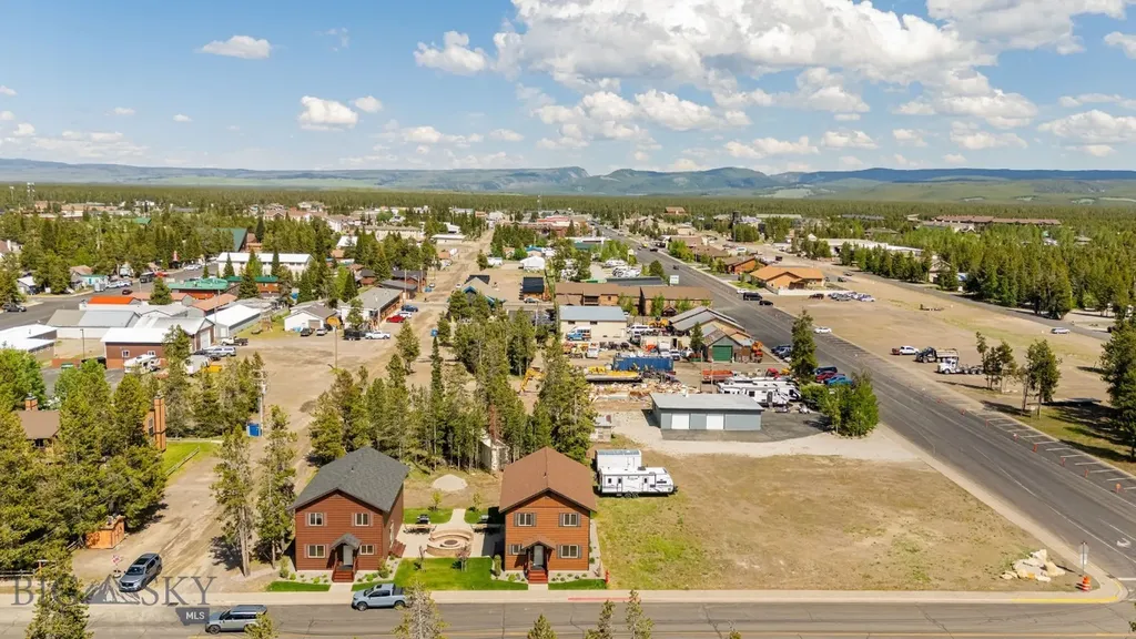 19 N Iris West Yellowstone MT 59758