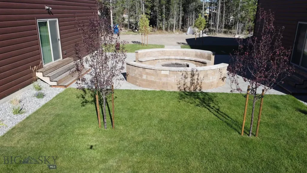 19 N Iris West Yellowstone MT 59758