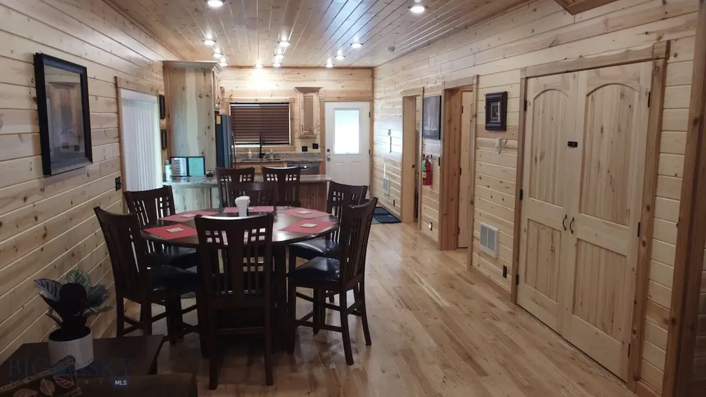 19 N Iris West Yellowstone MT 59758