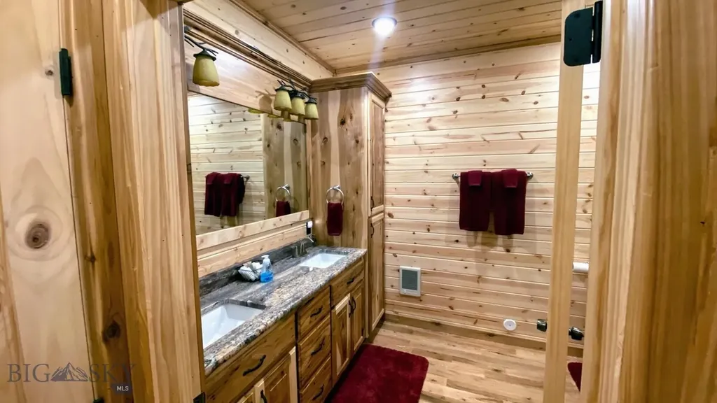 19 N Iris West Yellowstone MT 59758