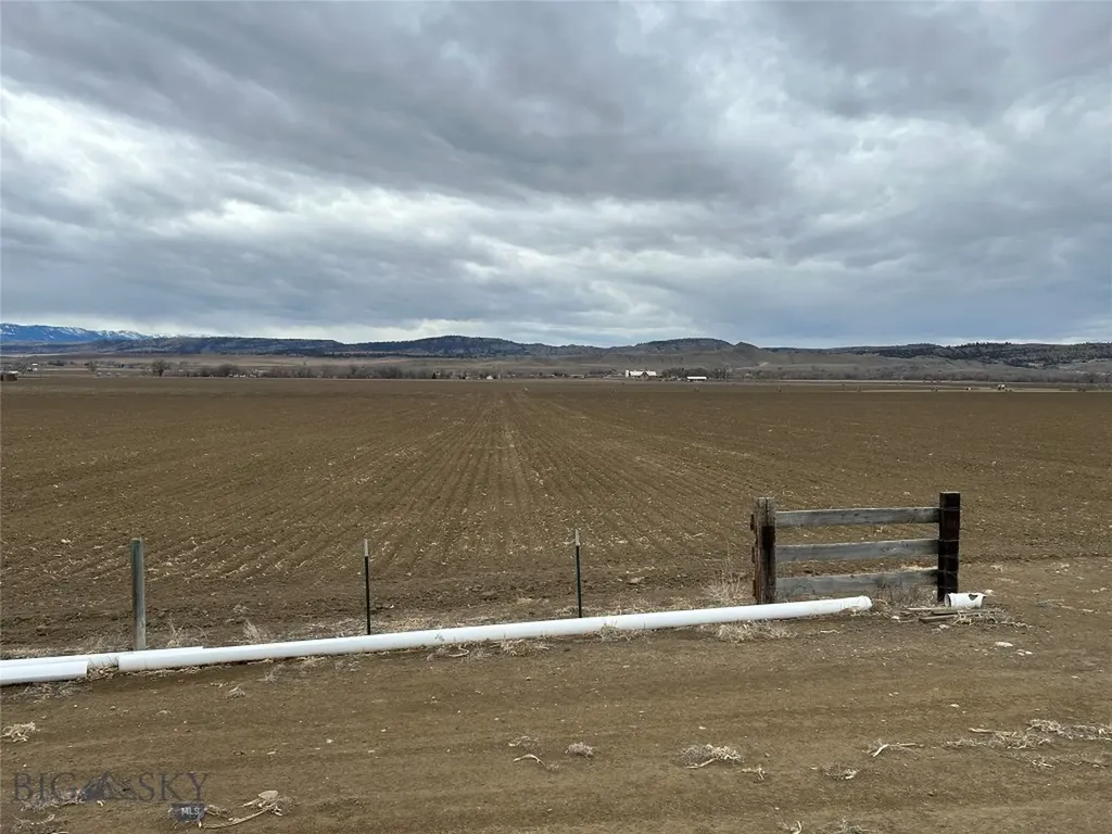Tbd Lower River Road Fromberg MT 59029
