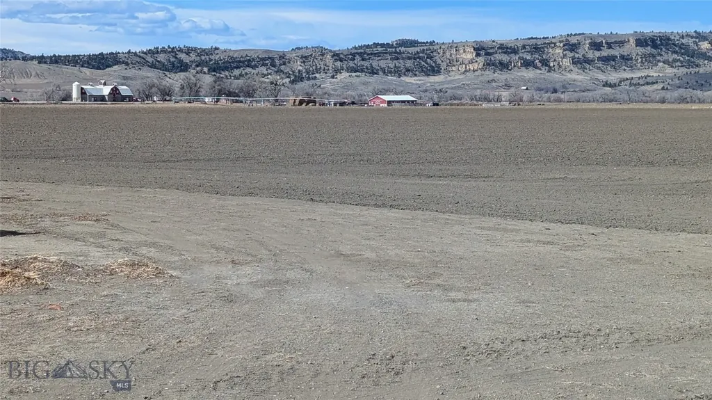 Tbd Lower River Road Fromberg MT 59029