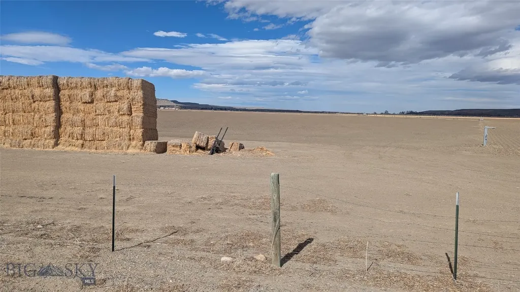 Tbd Lower River Road Fromberg MT 59029