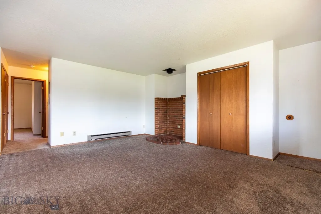 3811 Ravalli Bozeman MT 59718