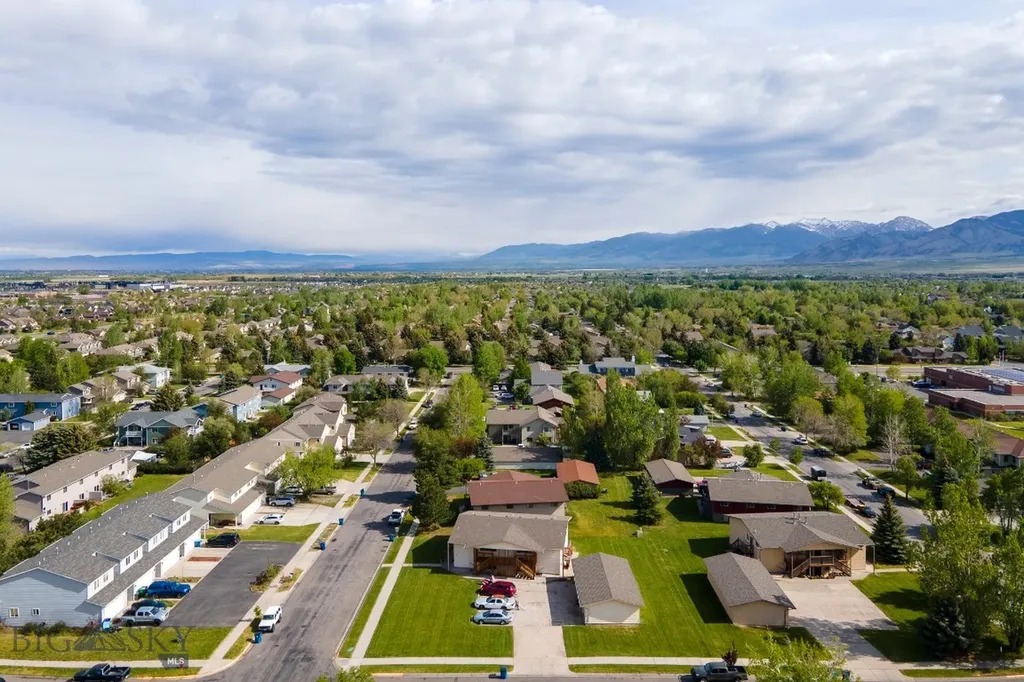 3811 Ravalli Bozeman MT 59718