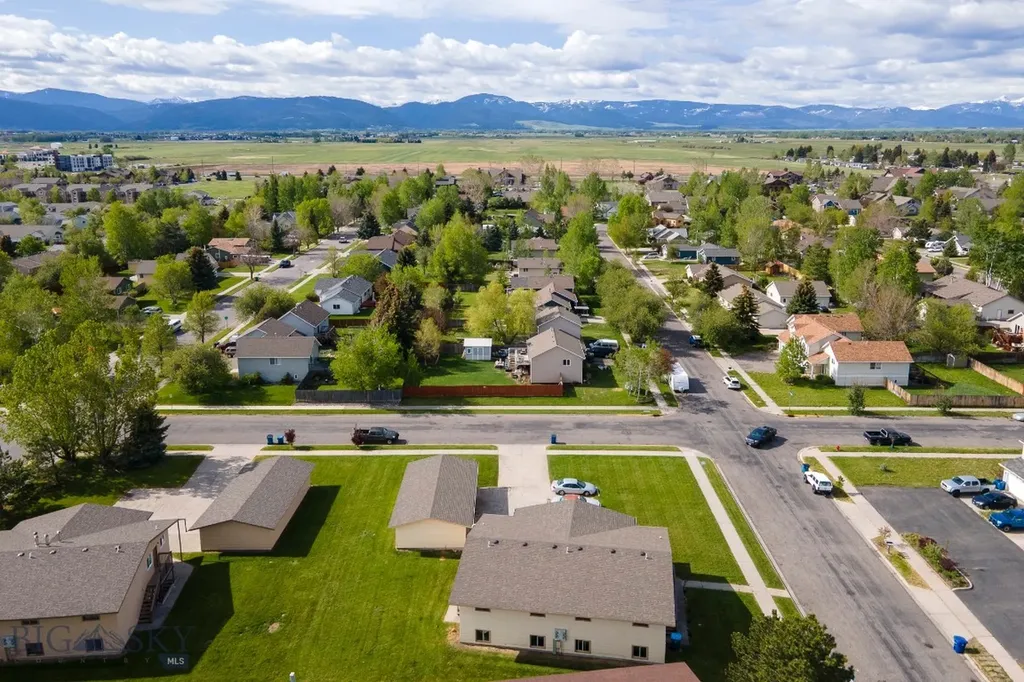 3811 Ravalli Bozeman MT 59718
