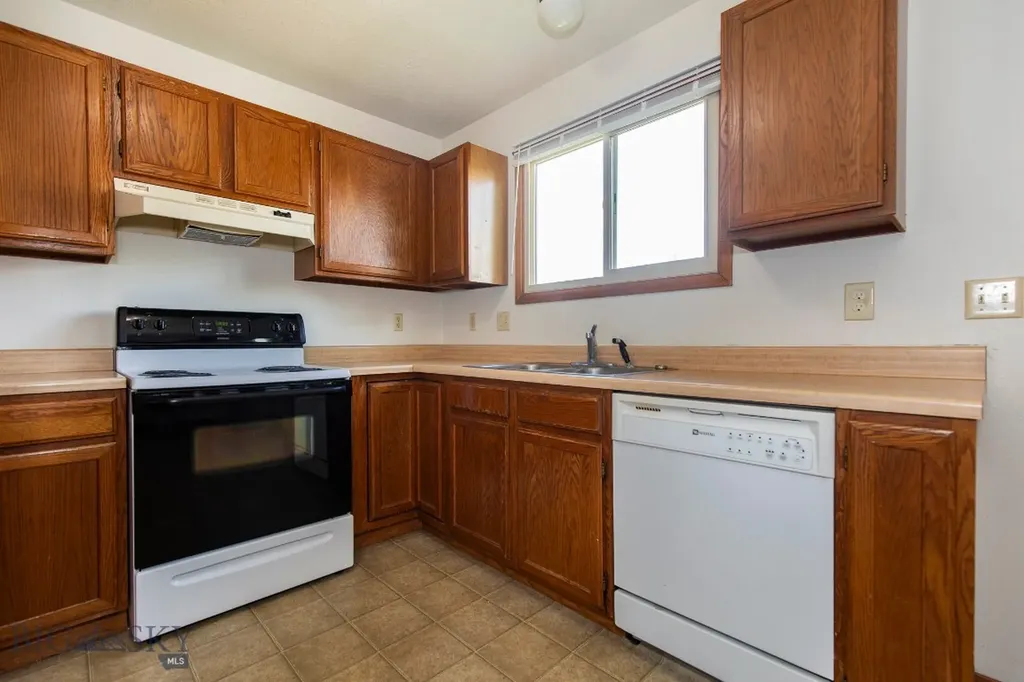 3811 Ravalli Bozeman MT 59718