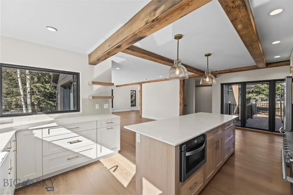 8454 Goldenstein Bozeman MT 59715