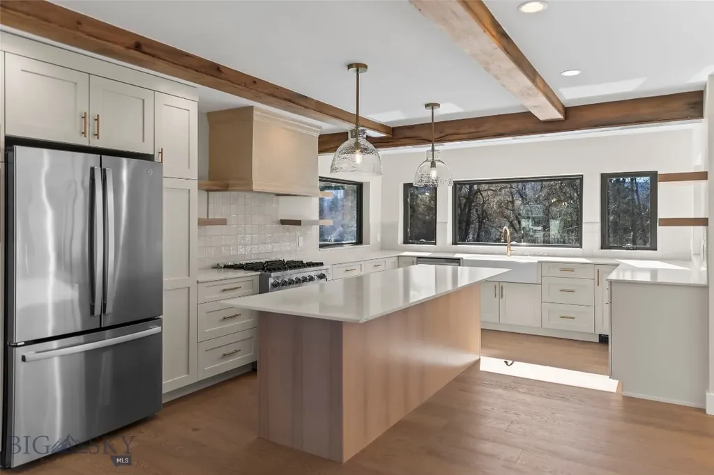 8454 Goldenstein Bozeman MT 59715