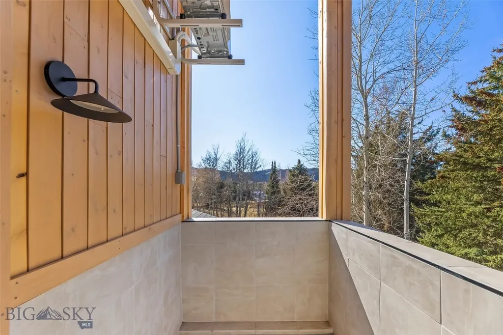 8454 Goldenstein Bozeman MT 59715