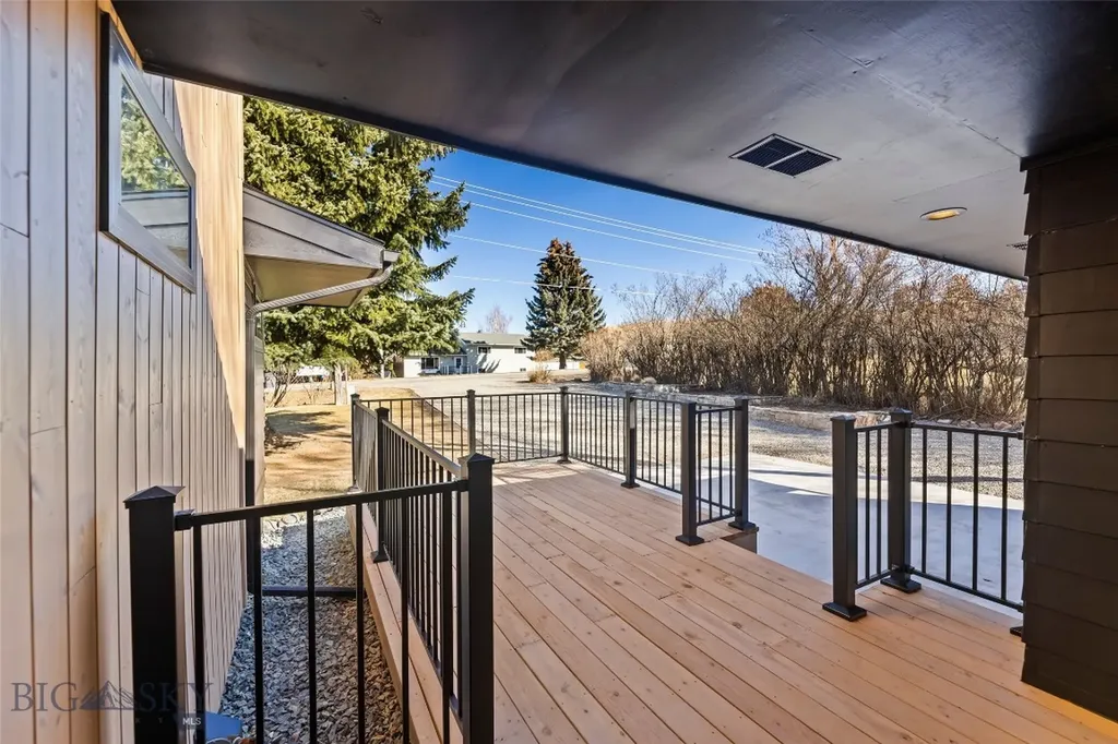 8454 Goldenstein Bozeman MT 59715