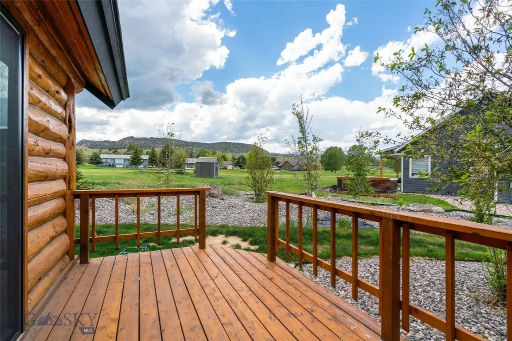 8 Ramshorn Mountain Court Ennis MT 59729