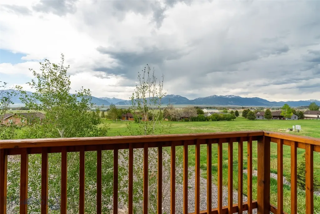 8 Ramshorn Mountain Court Ennis MT 59729