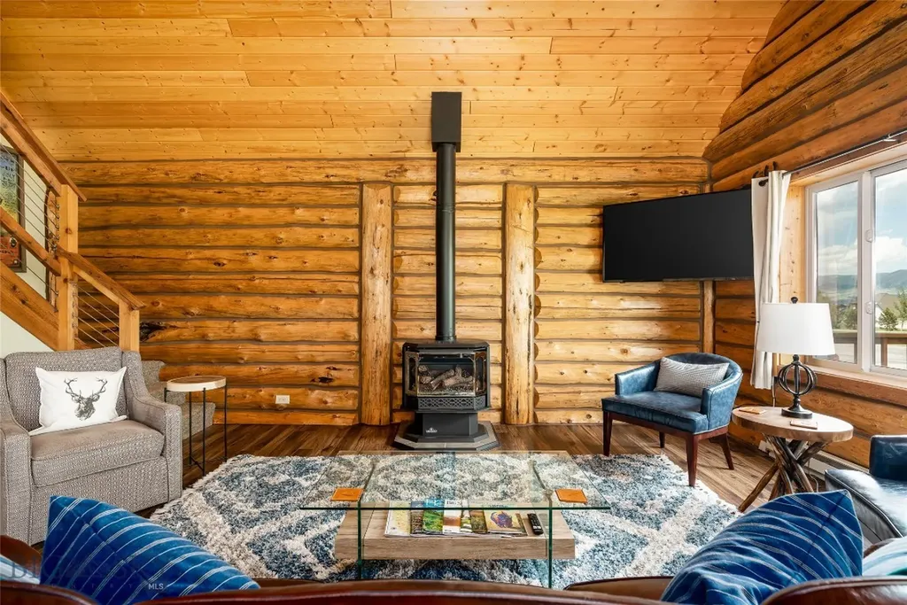 8 Ramshorn Mountain Court Ennis MT 59729