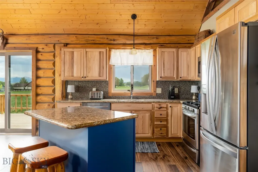 8 Ramshorn Mountain Court Ennis MT 59729