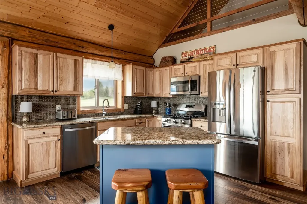 8 Ramshorn Mountain Court Ennis MT 59729