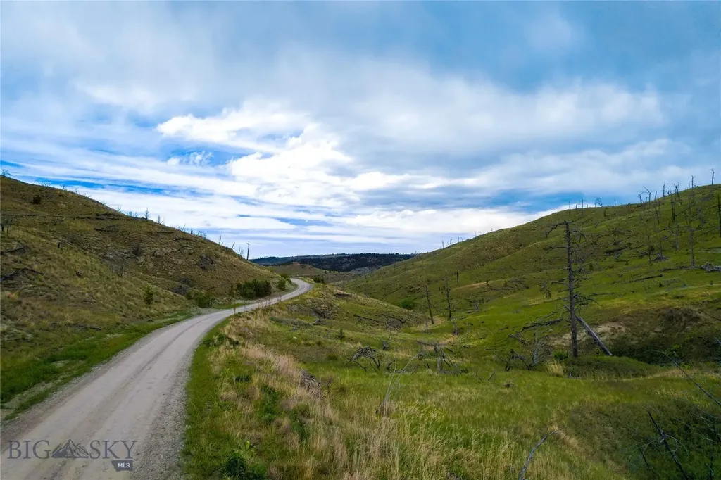 Tbd Coyote Pass Columbus MT 59019