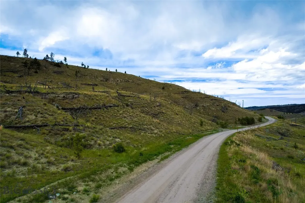 Tbd Coyote Pass Columbus MT 59019