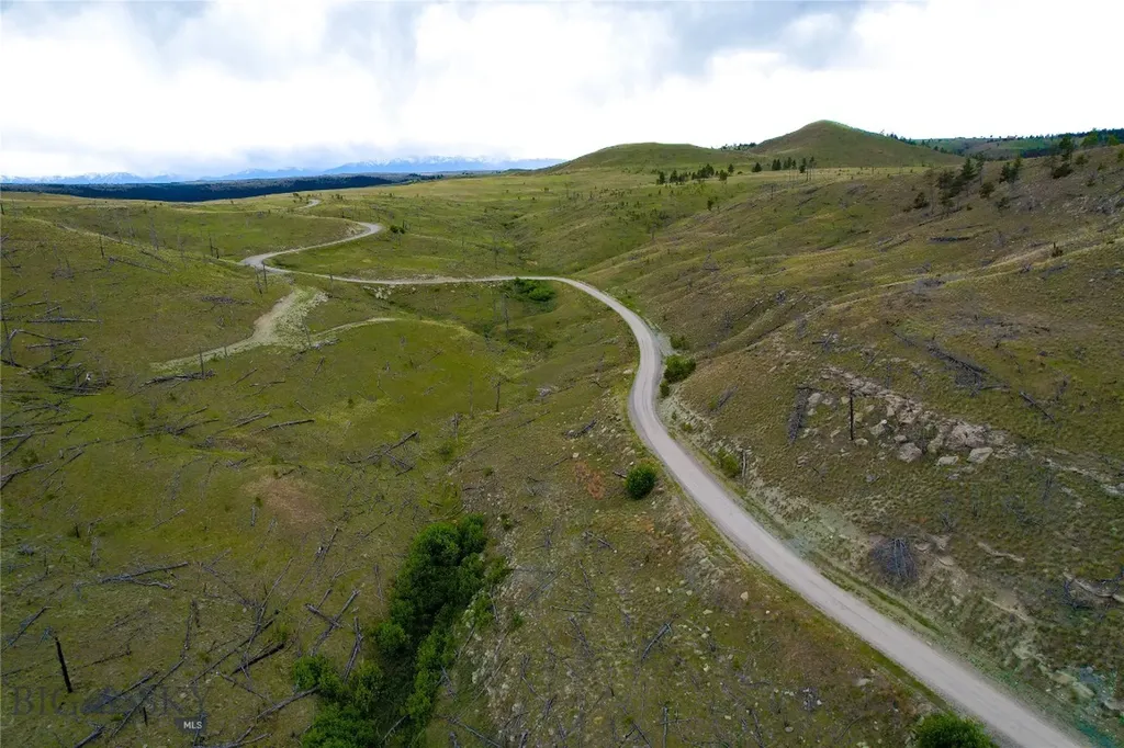 Tbd Coyote Pass Columbus MT 59019