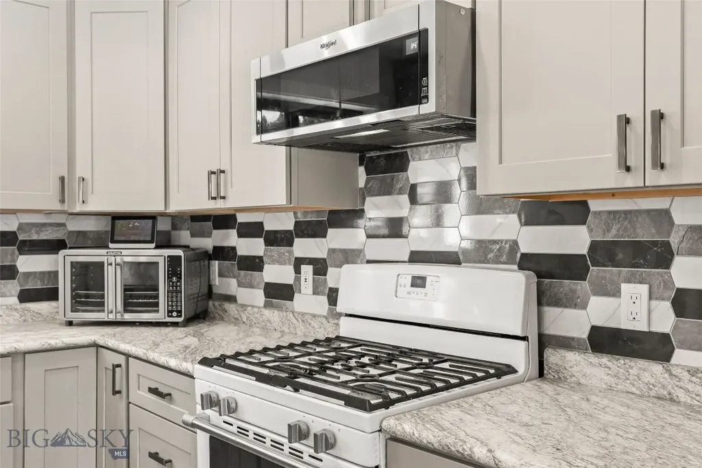 34 Mountain Springs Lane Bozeman MT 59715