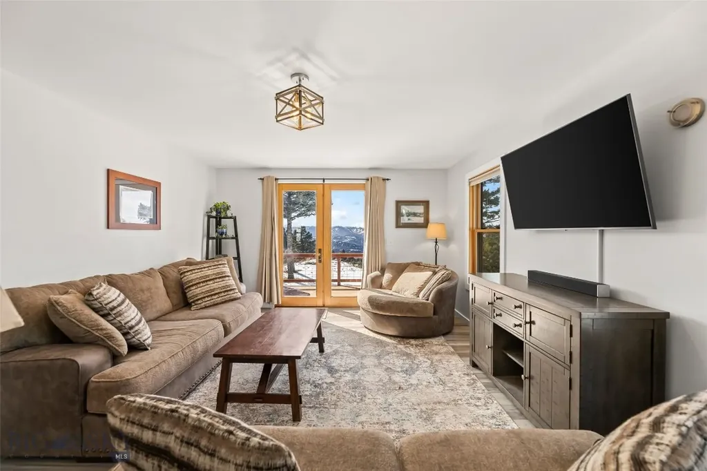 34 Mountain Springs Lane Bozeman MT 59715