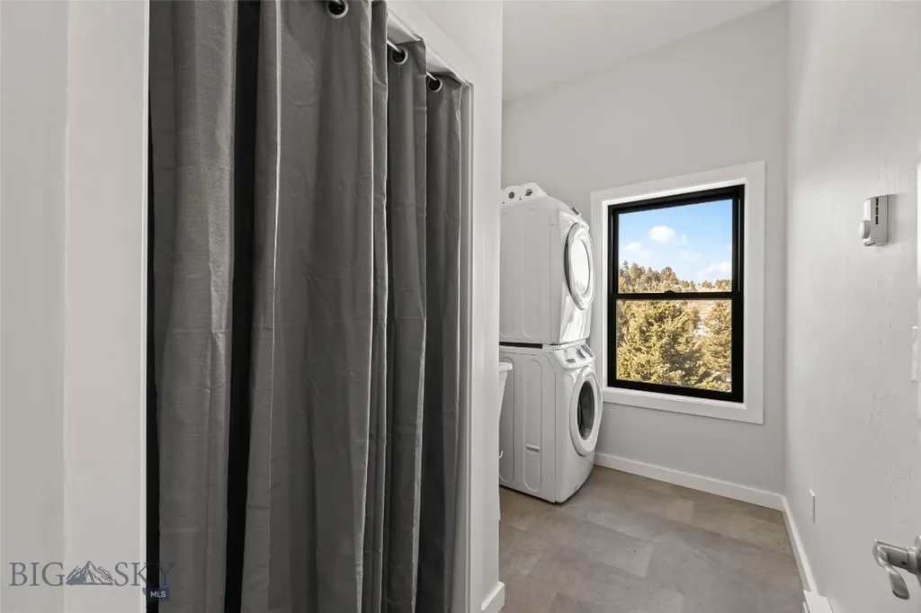 34 Mountain Springs Lane Bozeman MT 59715