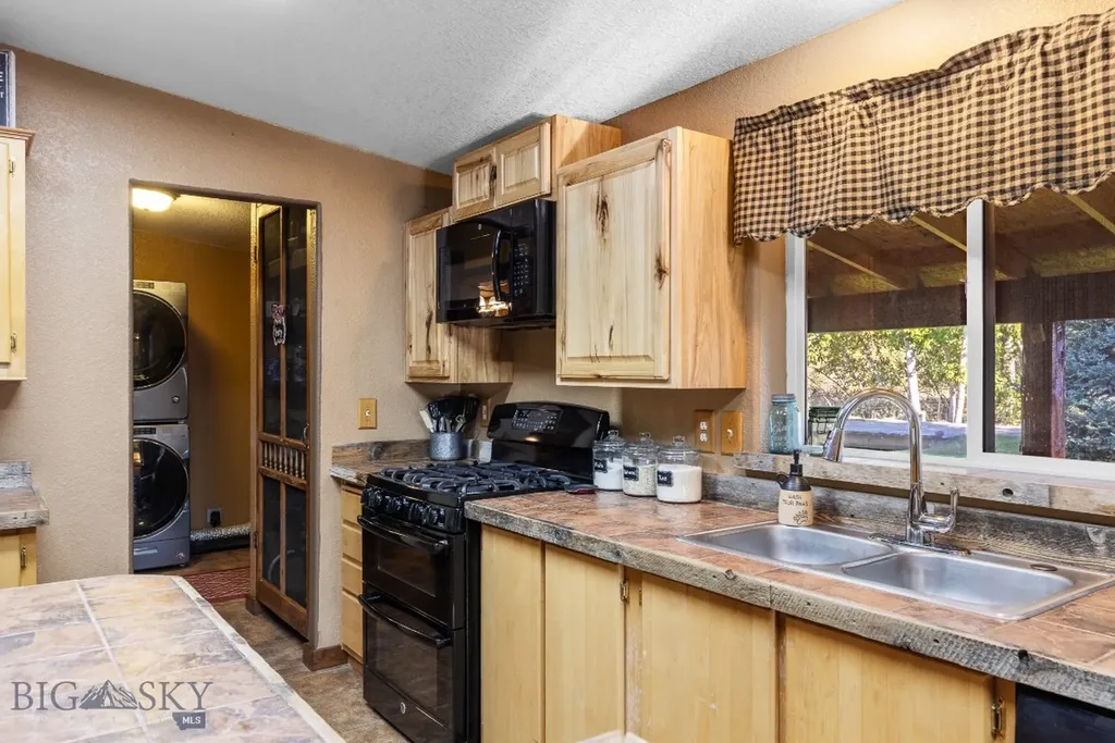 2621 Jackrabbit Lane Bozeman MT 59718