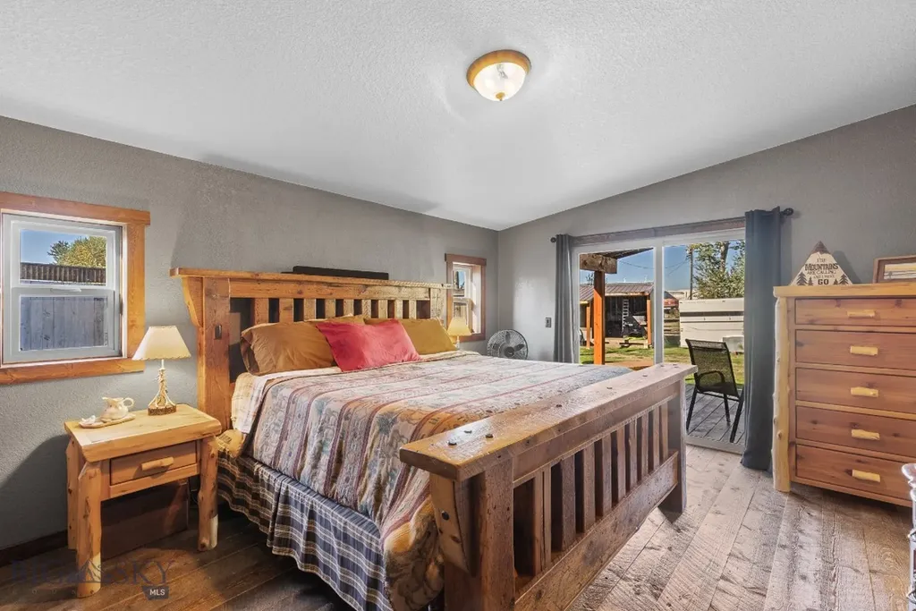 2621 Jackrabbit Lane Bozeman MT 59718