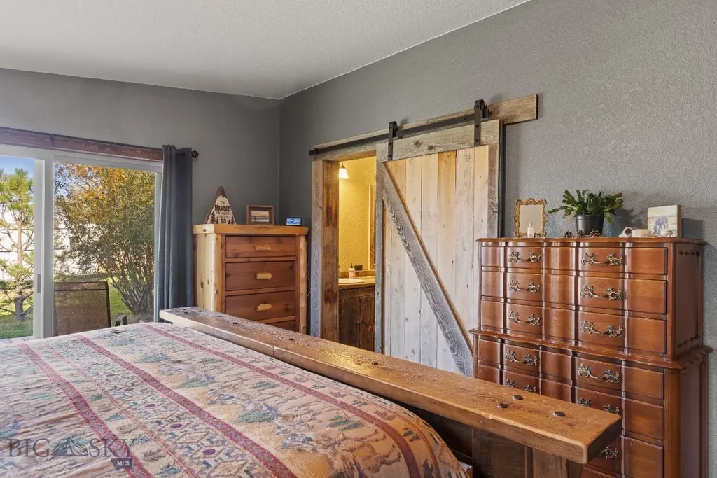 2621 Jackrabbit Lane Bozeman MT 59718